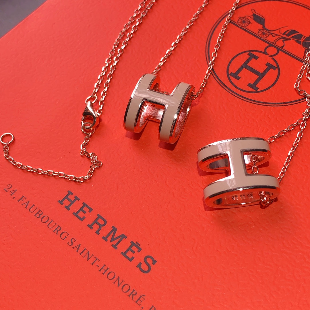 18K Mini Pop Hermes Grey Necklace