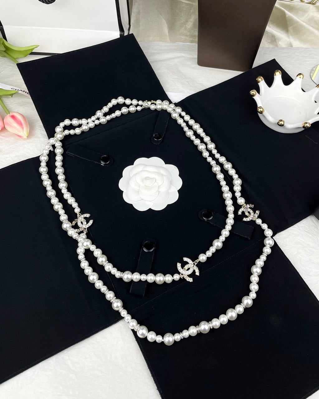 18K  Chanel Pearls Long Necklace